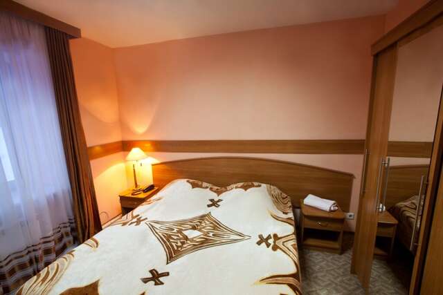 Гостиница Кристалл Ханты-Мансийск-55